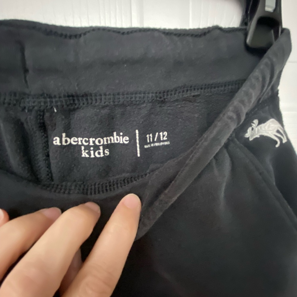 Abercrombie boy’s sweatpants
